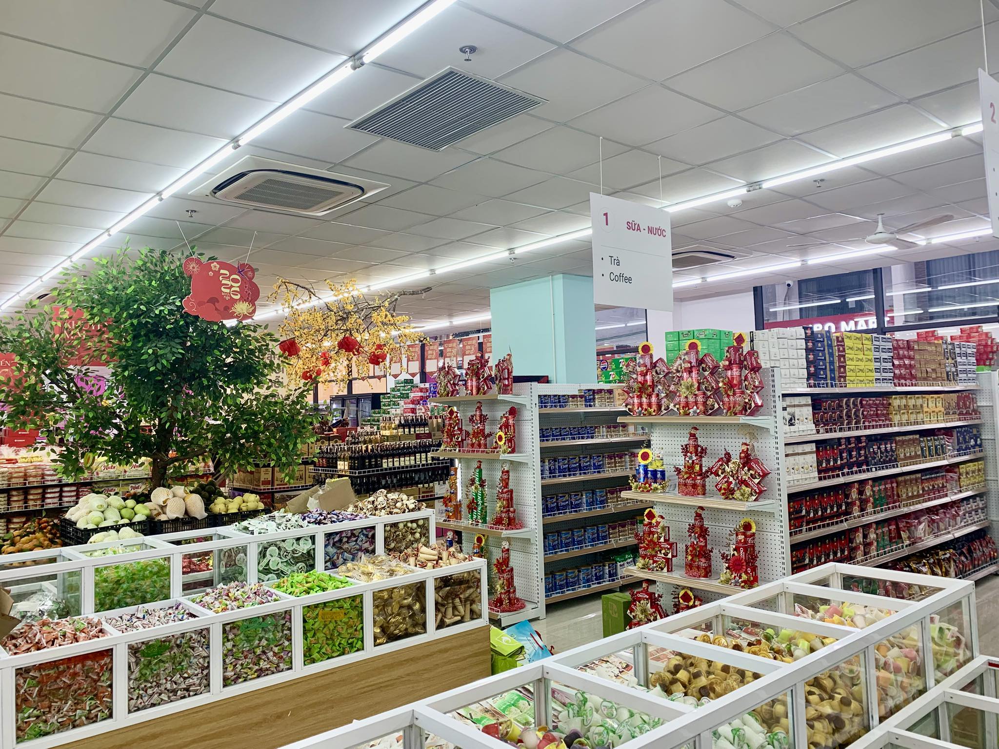 Hàng hóa tại Happy true mart
